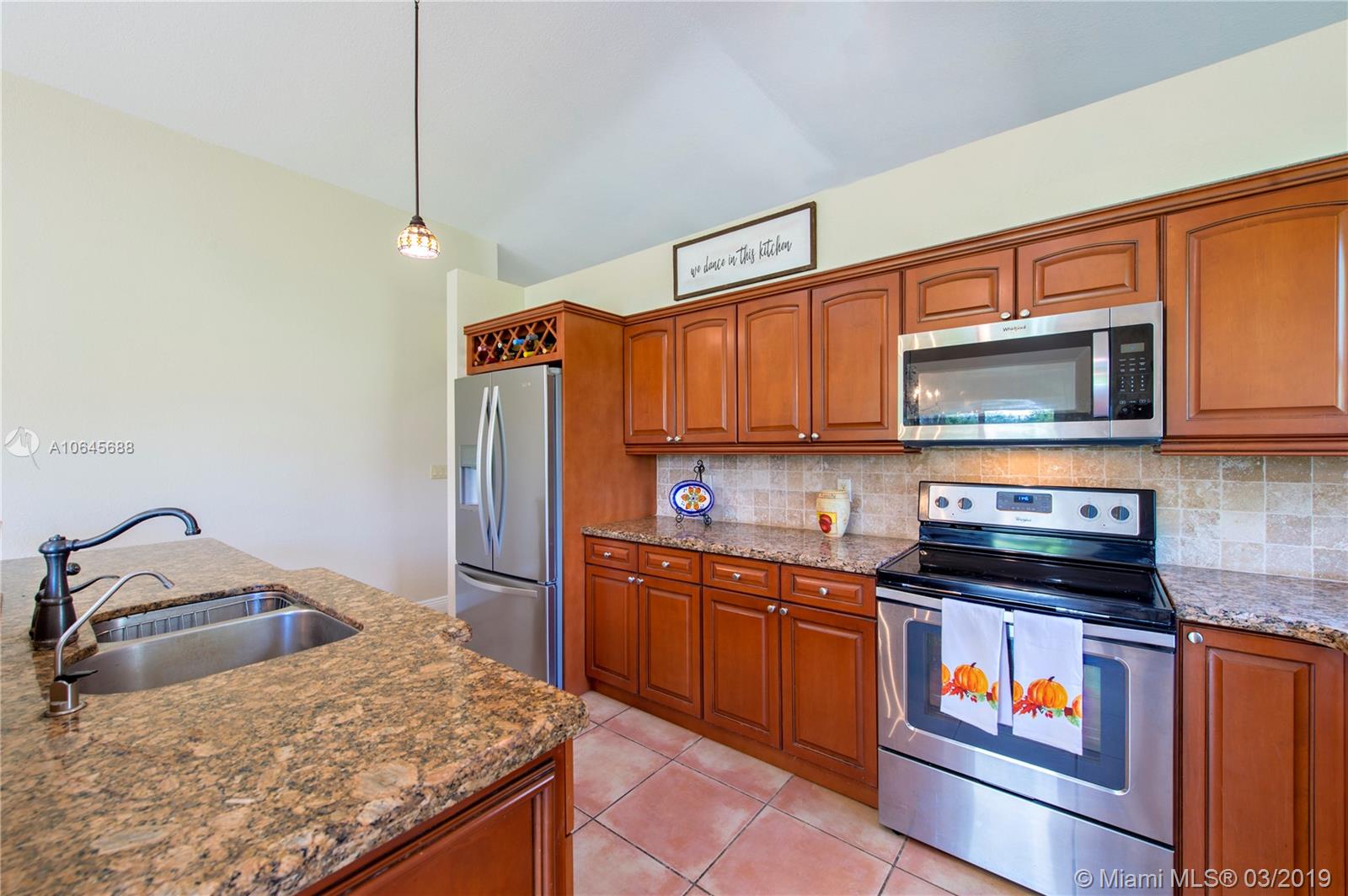 5200 Southwest 201st Terrace Southwest Ranches, FL 33332 - Photo 14 of 33 Gallery Image 14
