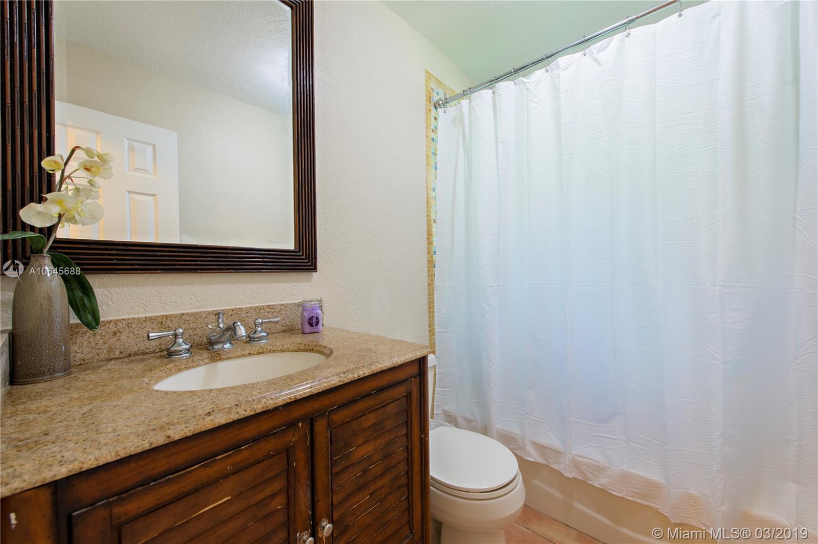 5200 Southwest 201st Terrace Southwest Ranches, FL 33332 - Photo 17 of 33 Gallery Image 17