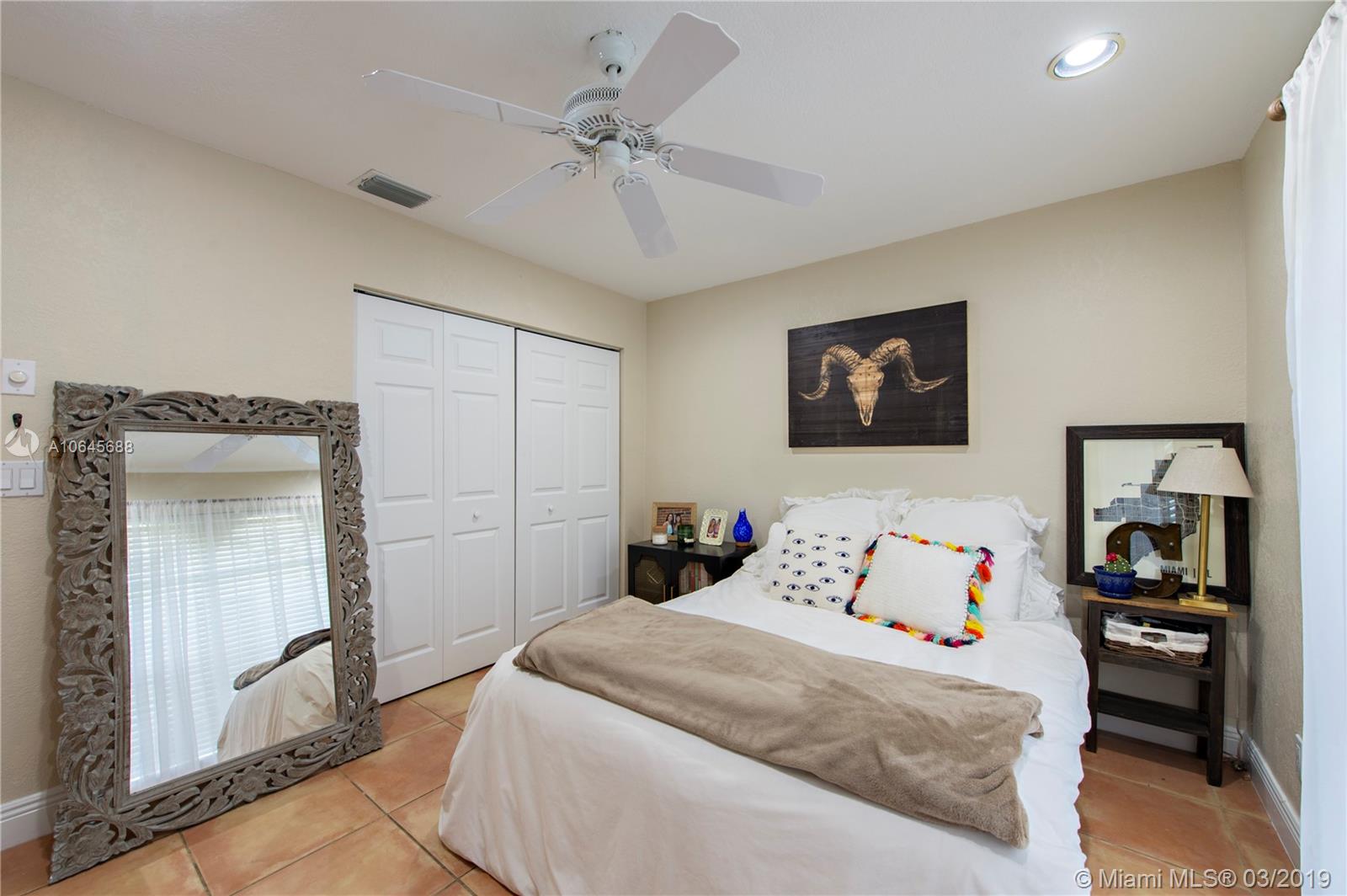 5200 Southwest 201st Terrace Southwest Ranches, FL 33332 - Photo 18 of 33 Gallery Image 18