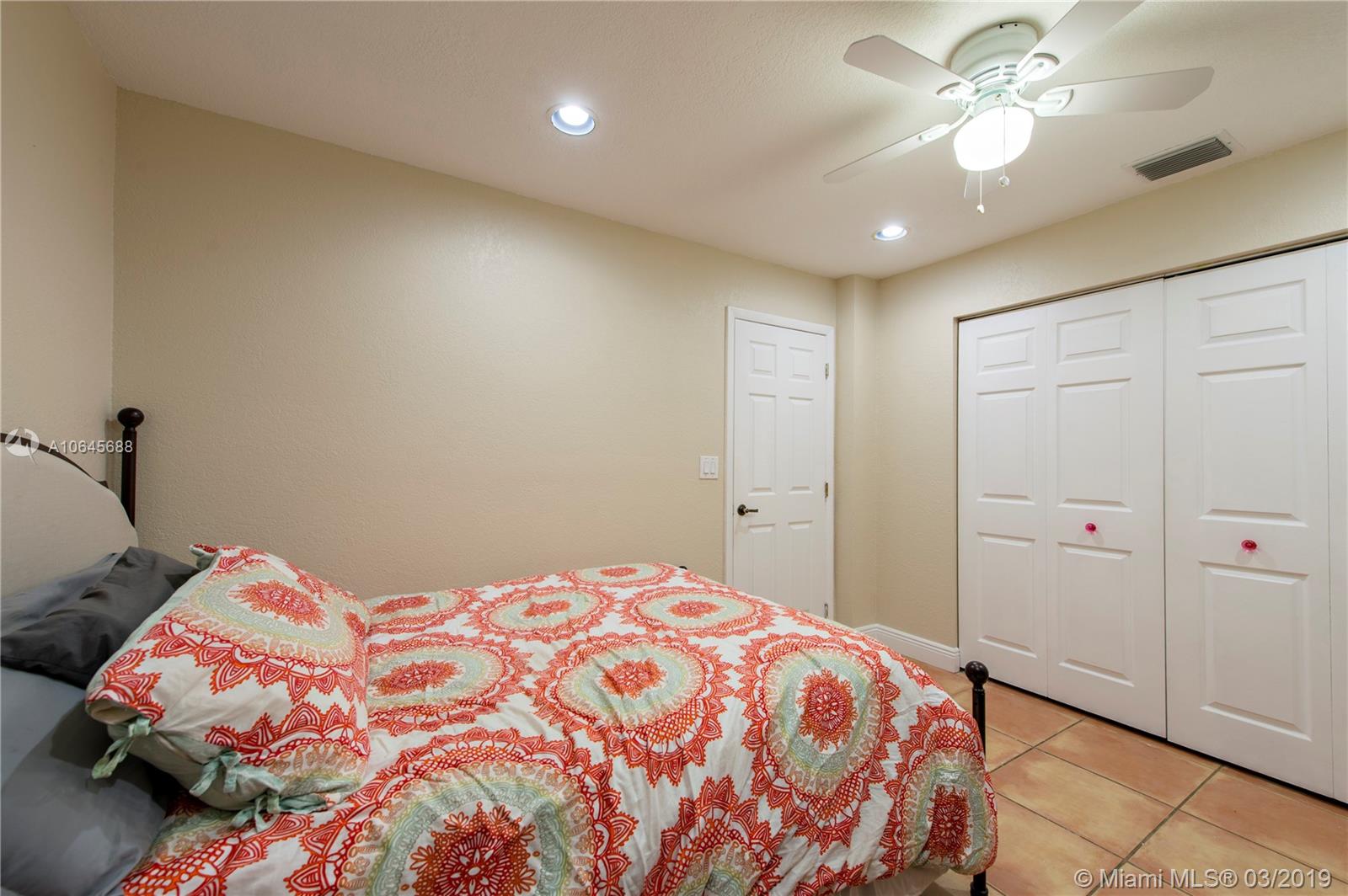 5200 Southwest 201st Terrace Southwest Ranches, FL 33332 - Photo 23 of 33 Gallery Image 23