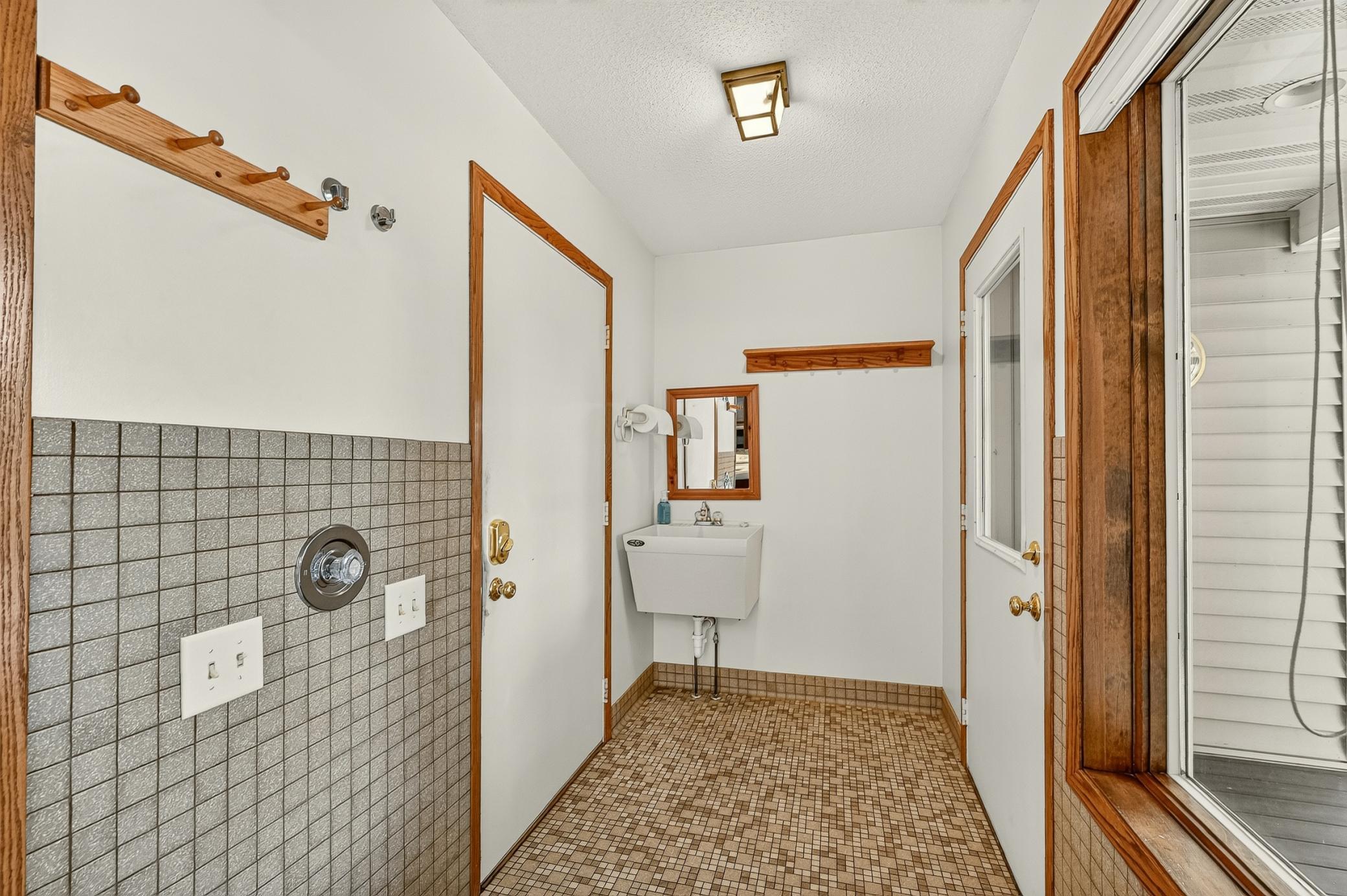 1535 8th Avenue Southeast Rochester, MN 55904 - Photo 13 of 34 Gallery Image 13
