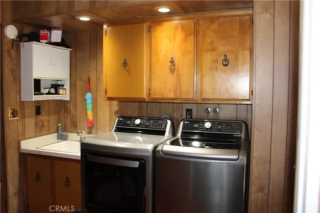 a view of a elevator