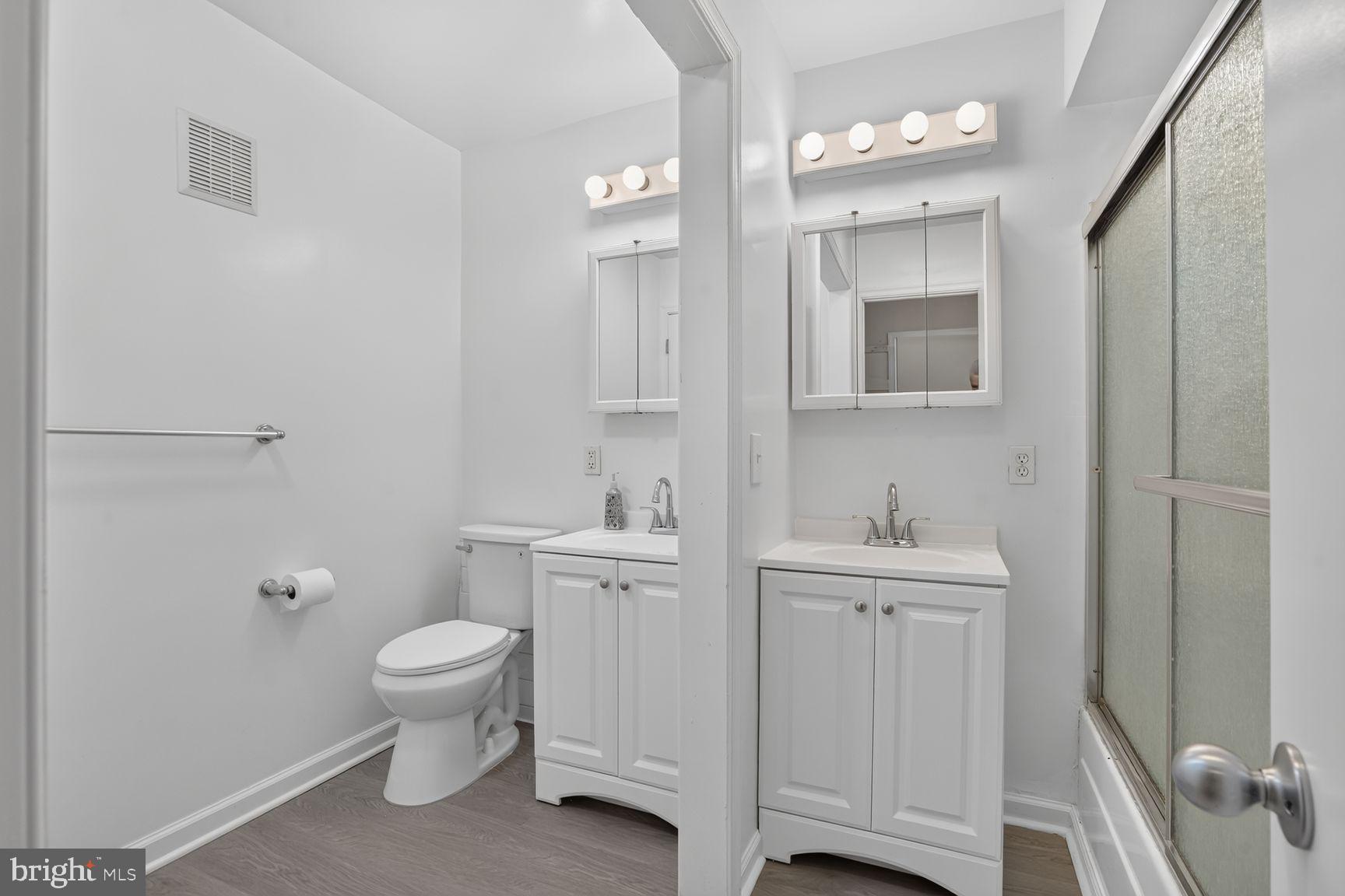 5905 K Bayshire Road, Unit 186 Springfield, VA 22152 - Photo 11 of 37 Gallery Image 11