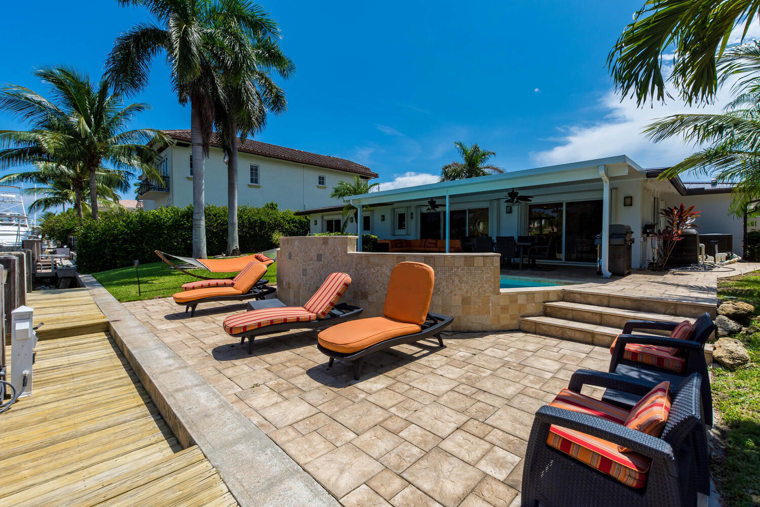 817 Northeast 71st Street Boca Raton, FL 33487 - Photo 38 of 43 817 NE 71st St Boca Raton FL-large-078-0