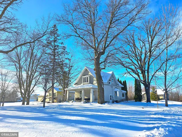 $329,900 | 311 Big Woods Lane, Annandale, MN 55302