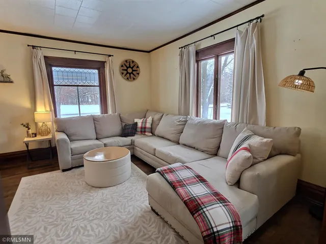 $329,900 | 311 Big Woods Lane, Annandale, MN 55302