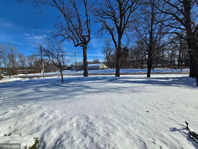 $329,900 | 311 Big Woods Lane, Annandale, MN 55302