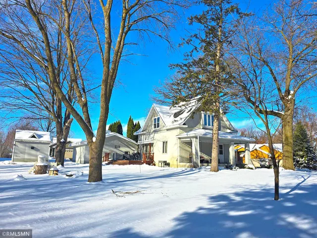 $329,900 | 311 Big Woods Lane, Annandale, MN 55302