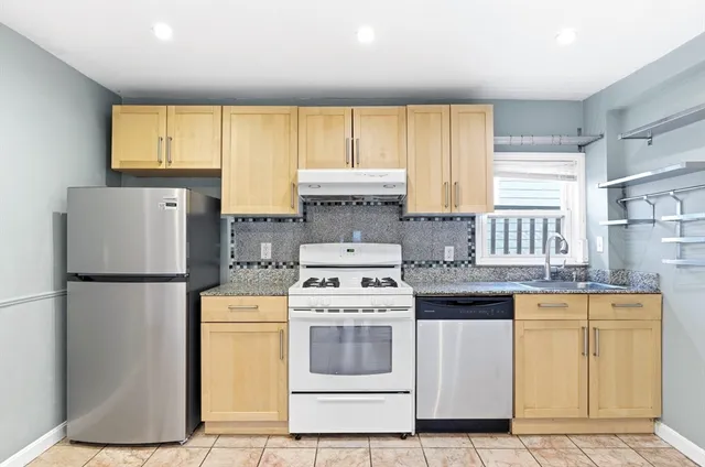 $2,600 | 289 Elm Street, Unit 3, Cambridge, MA 02139