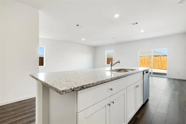 $2,500 | 4948 Redhead Drive, Fort Worth, TX 76179