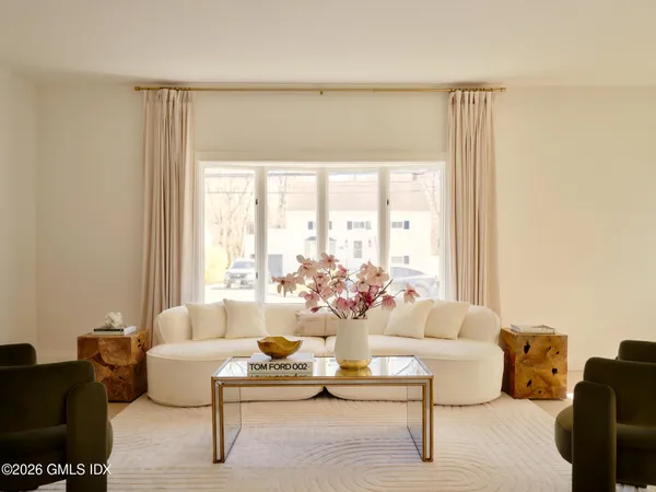 $3,330,000 | 37 Mary Lane, Riverside, CT 06878