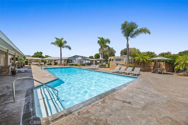 a view of outdoor space yard and patio