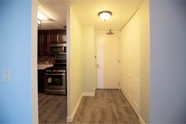 $2,200 | 400 East Randolph Street, Unit 1221, Chicago, IL 60601
