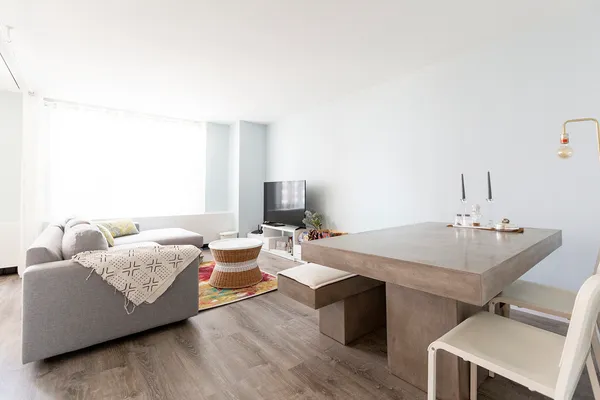 $2,200 | 400 East Randolph Street, Unit 1221, Chicago, IL 60601