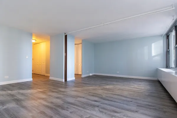 $2,200 | 400 East Randolph Street, Unit 1221, Chicago, IL 60601