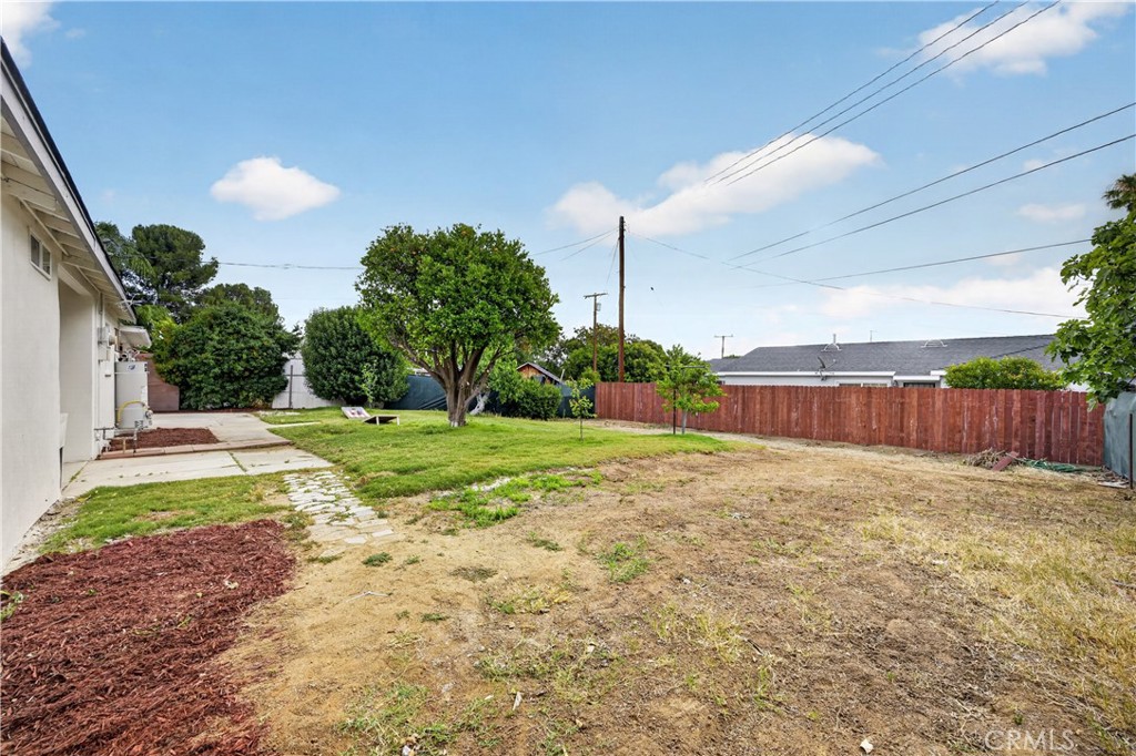 5651 Babb Avenue Riverside, CA 92503 - Photo 30 of 36