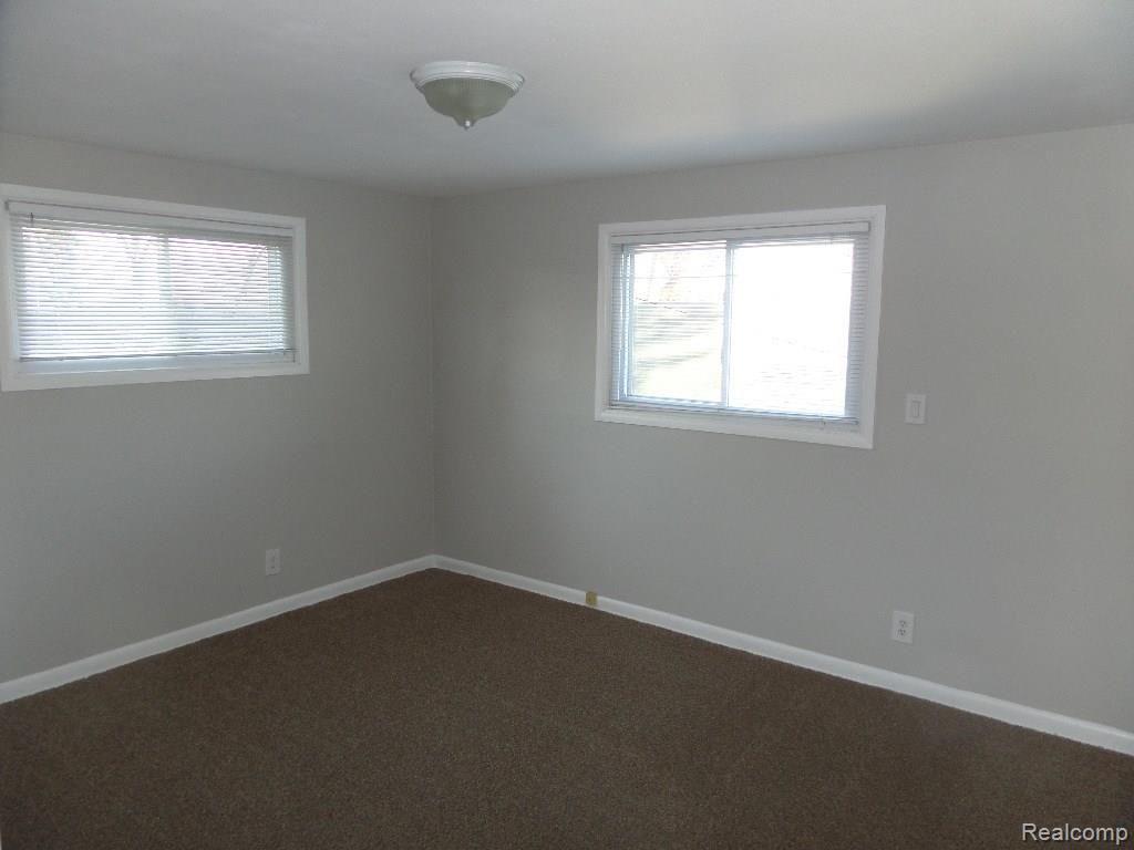 673 Romeo Road Rochester, MI 48307 - Photo 15 of 16 SAM_0551.jpg