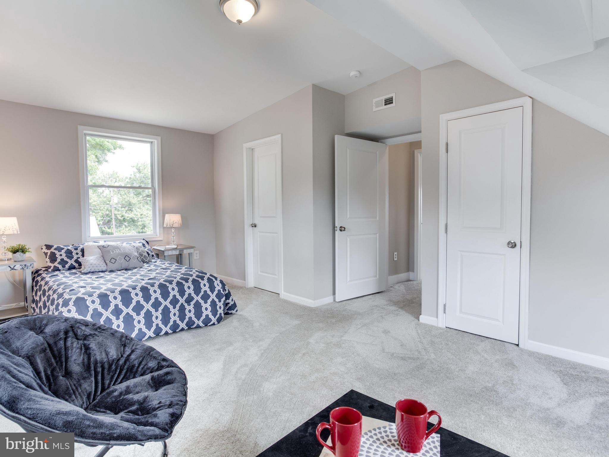 210 Holy Cross Road Baltimore, MD 21225 - Photo 20 of 29 Bedroom (Master)