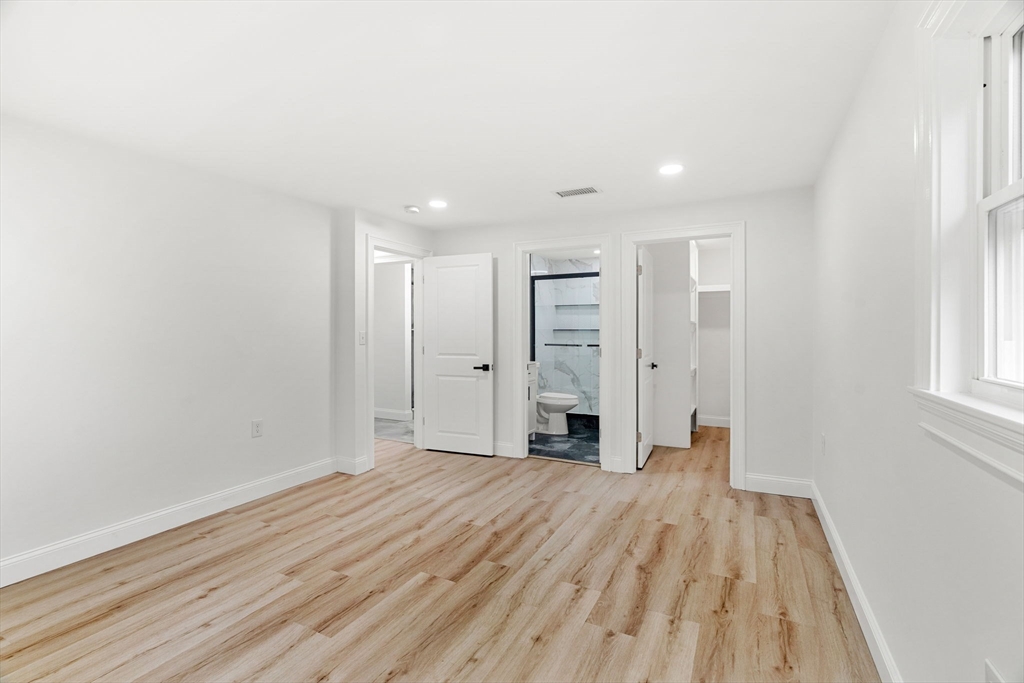 12 Exeter Street Danvers, MA 01923 - Photo 24 of 41