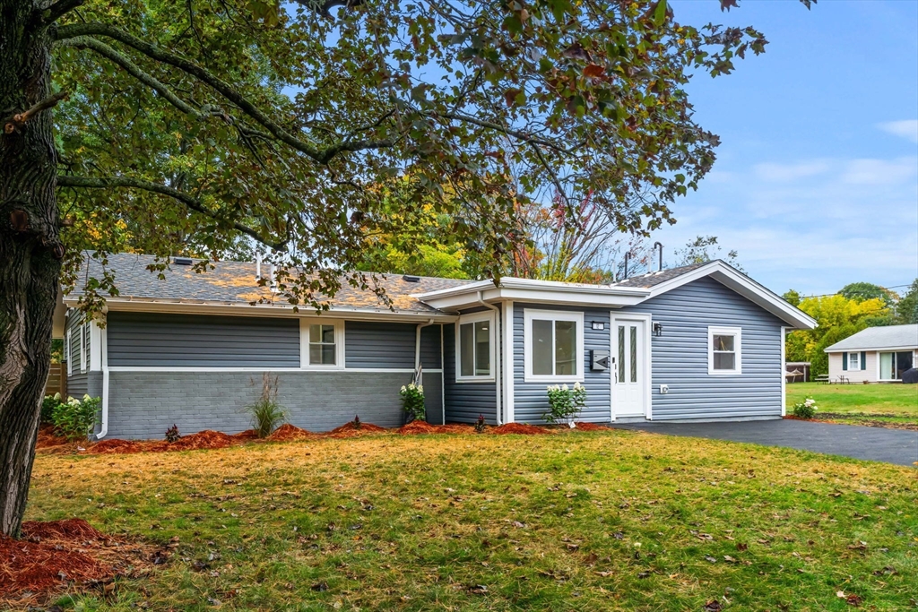 12 Exeter Street Danvers, MA 01923 - Photo 31 of 41