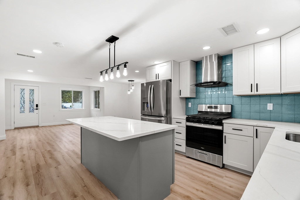 12 Exeter Street Danvers, MA 01923 - Photo 6 of 41