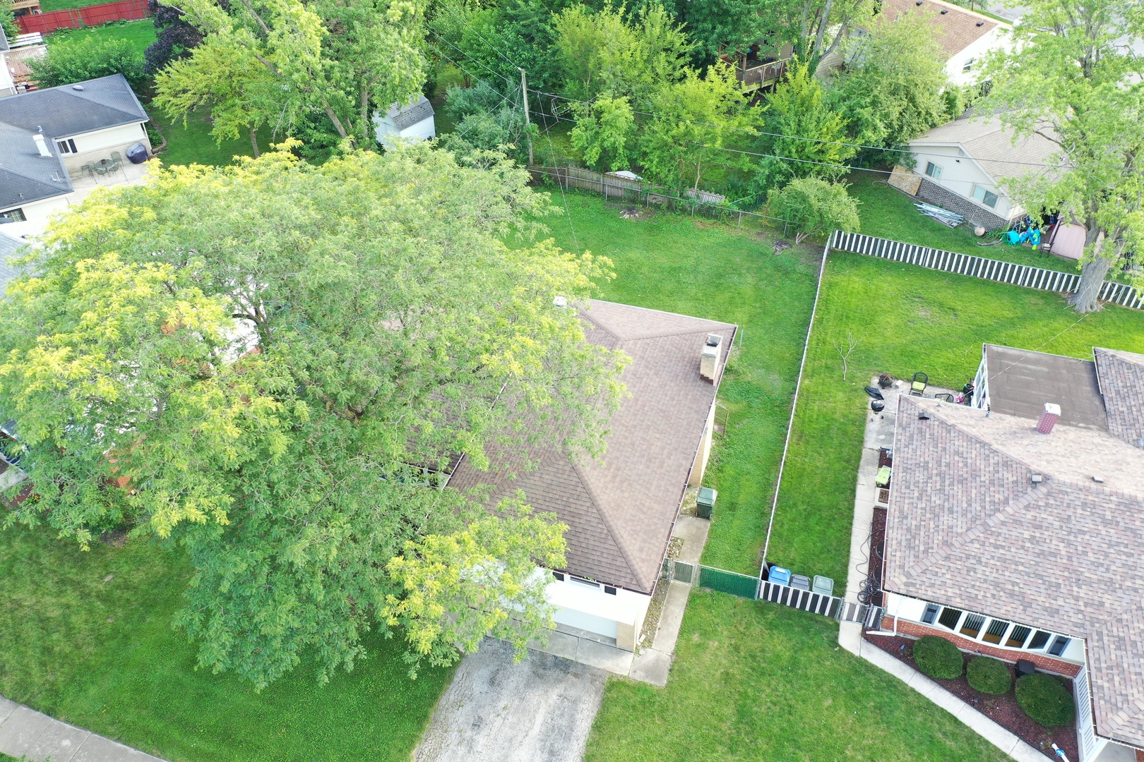 18938 Jonathan Lane Homewood, IL 60430 - Photo 26 of 33 an aerial view of a house