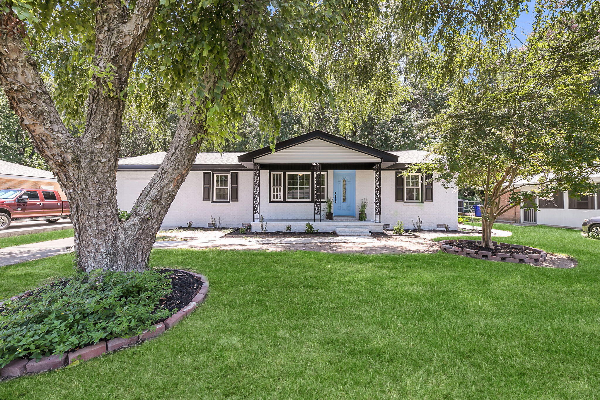 1129 Quail Drive Charleston, SC 29412 - Photo 28 of 29 CREM - 1129 Quail-29- Grass
