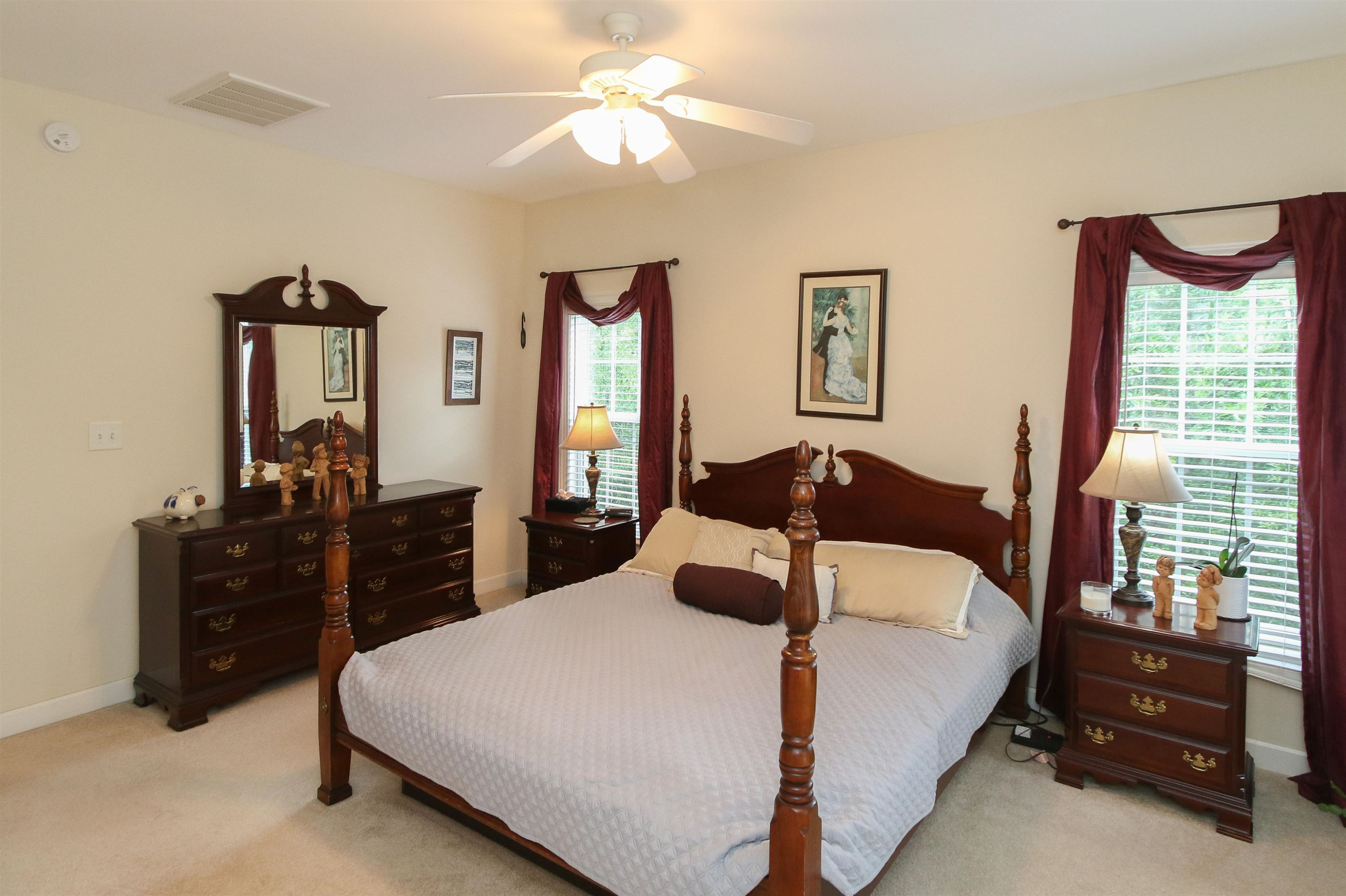 4036 Abbey Park Way Raleigh, NC 27612 - Photo 20 of 34 Photo 20
