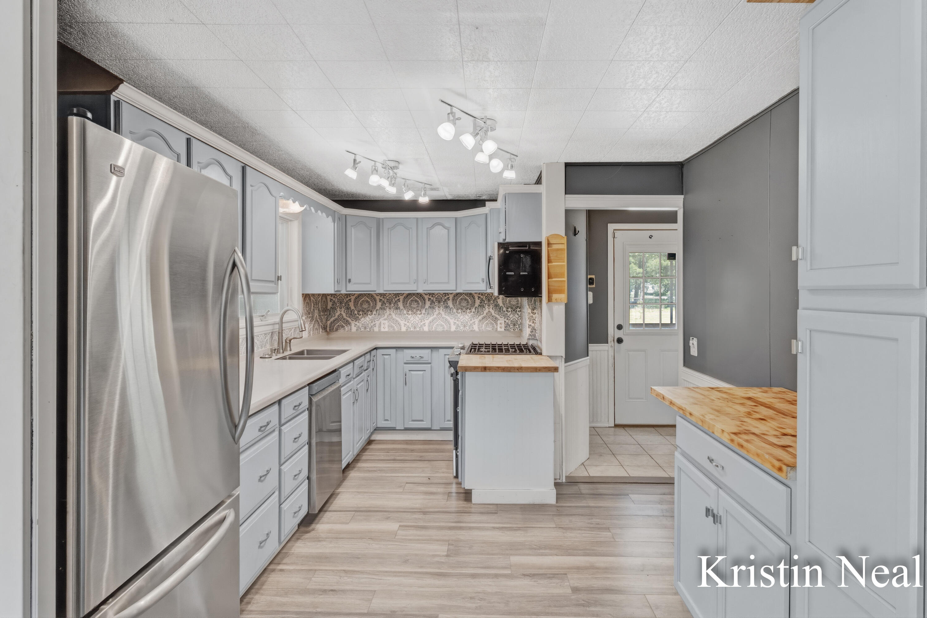 673 South Wolf Lake Road Muskegon, MI 49442 - Photo 15 of 56 Kristin Neal - 673 S Wolf Lake Drive (56