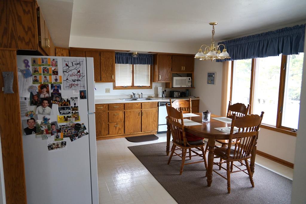 413-417 North Park Road Algoma, WI 54201 - Photo 8 of 20 Gallery Image 8