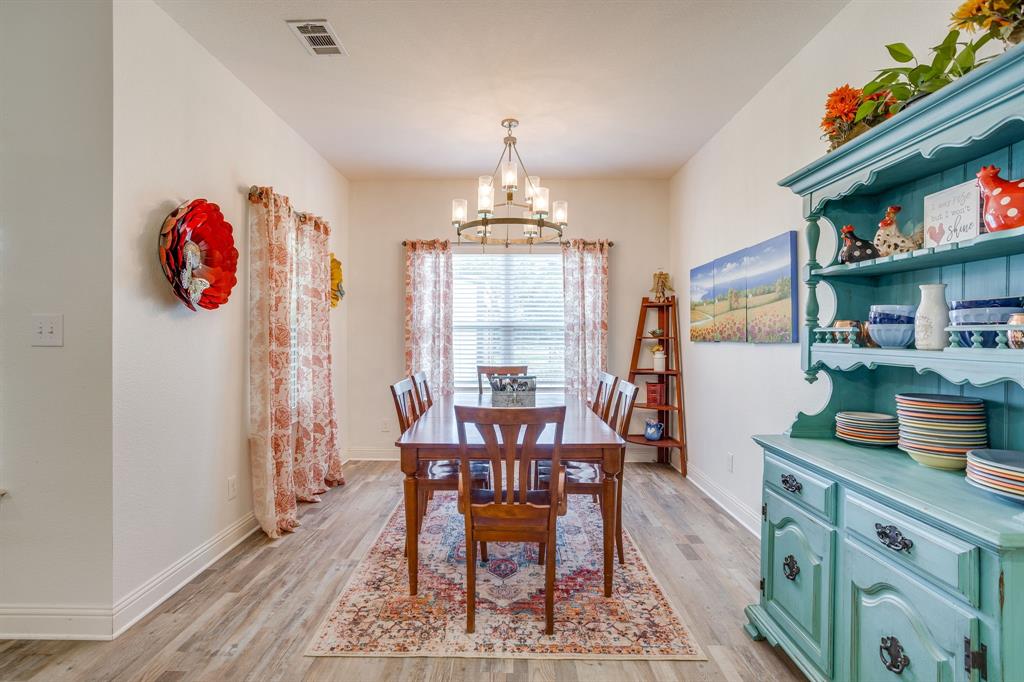 739 County Road 3696 Springtown, TX 76082 - Photo 14 of 39