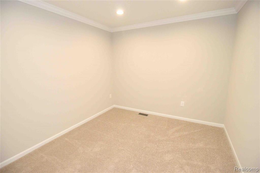 51105 Baker Road Chesterfield, MI 48047 - Photo 10 of 49