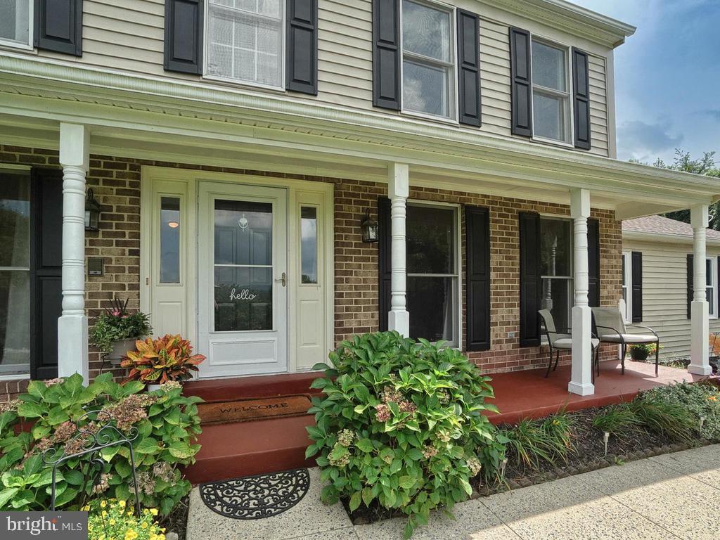 4626 Feldspar Road Middletown, MD 21769 - Photo 2 of 72 Front Porch