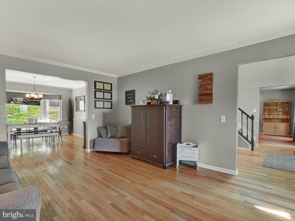 4626 Feldspar Road Middletown, MD 21769 - Photo 13 of 72 Living Room