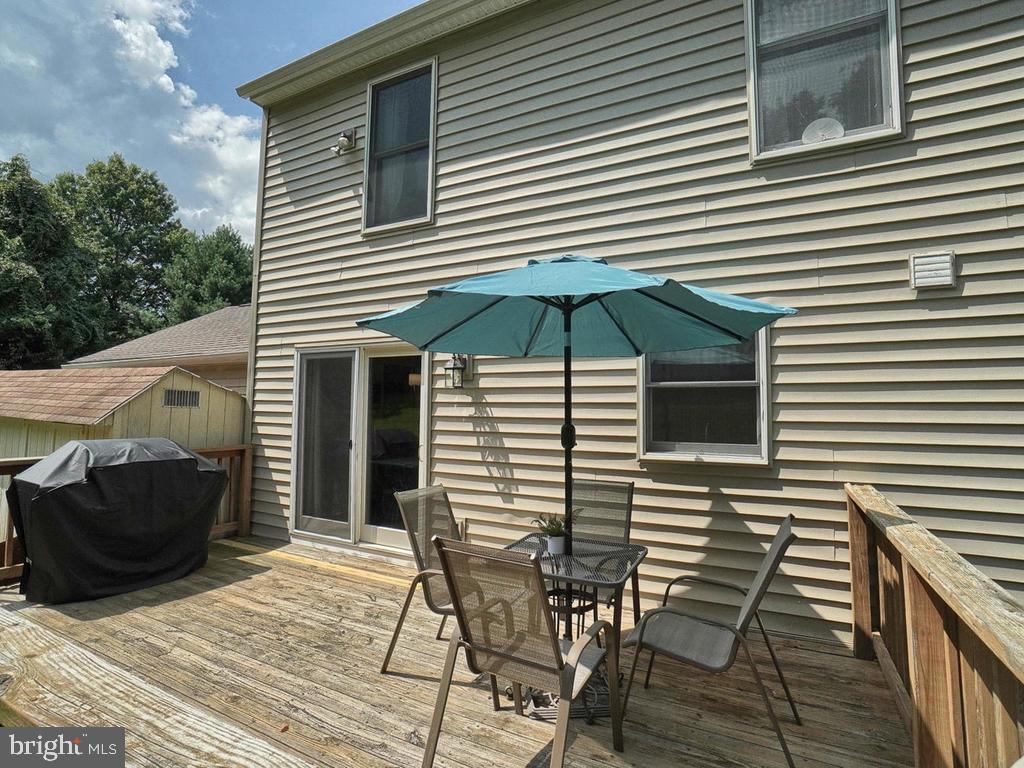 4626 Feldspar Road Middletown, MD 21769 - Photo 46 of 72 Backyard Deck