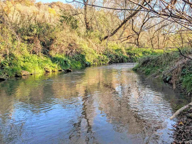 $130,000 | 0 Millville Hollow Road, Mount Hope, WI 53816