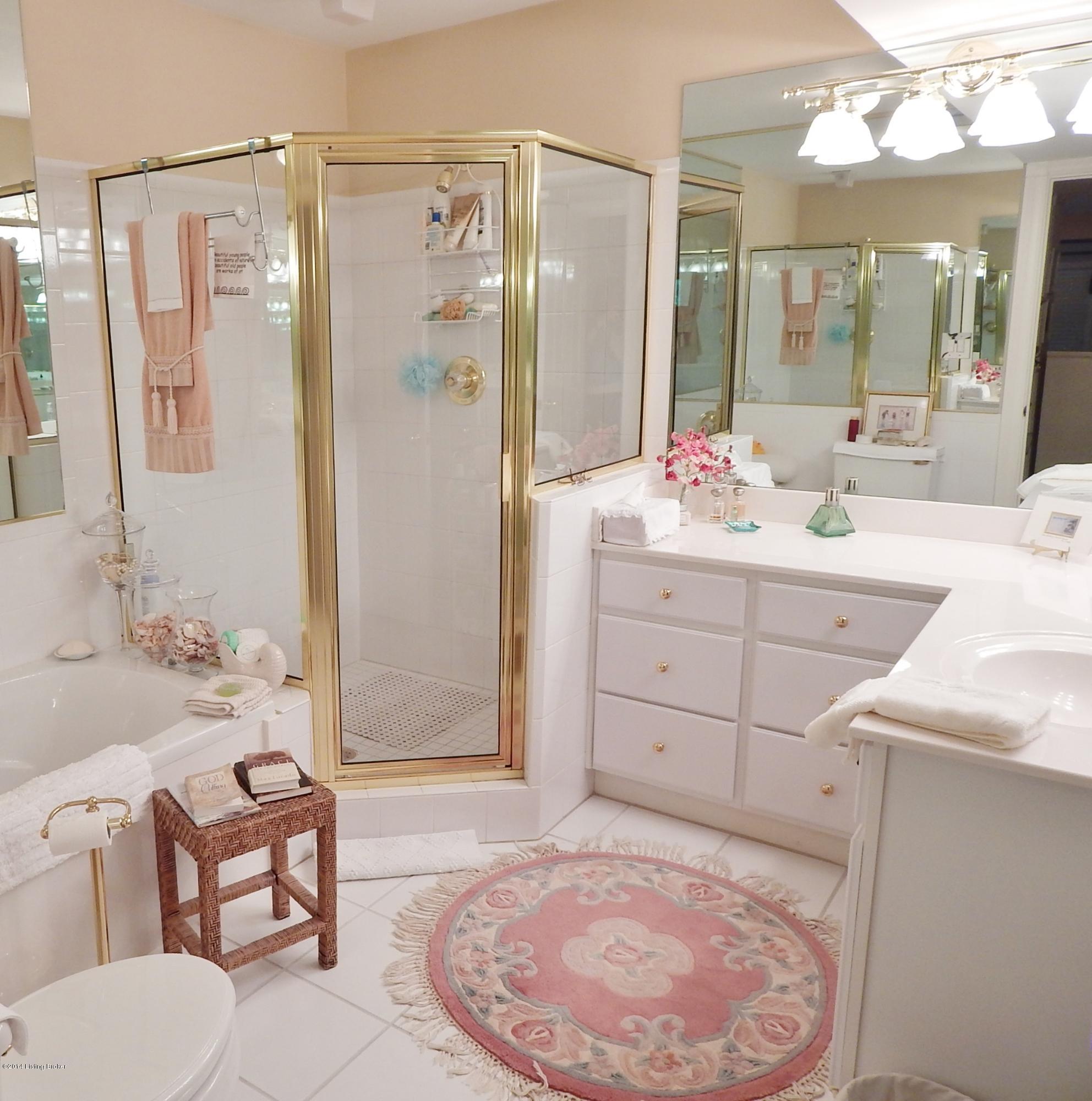 5720 Harrods Run Road Prospect, KY 40059 - Photo 12 of 24 Master bath