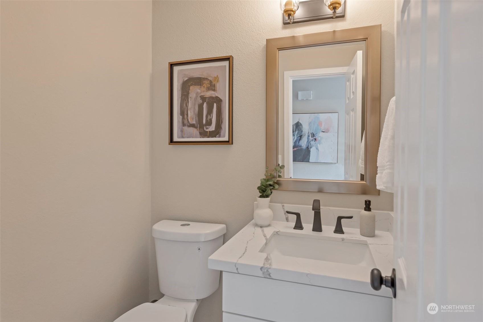 17007 138th Place Southeast Renton, WA 98058 - Photo 15 of 30 Gallery Image 15