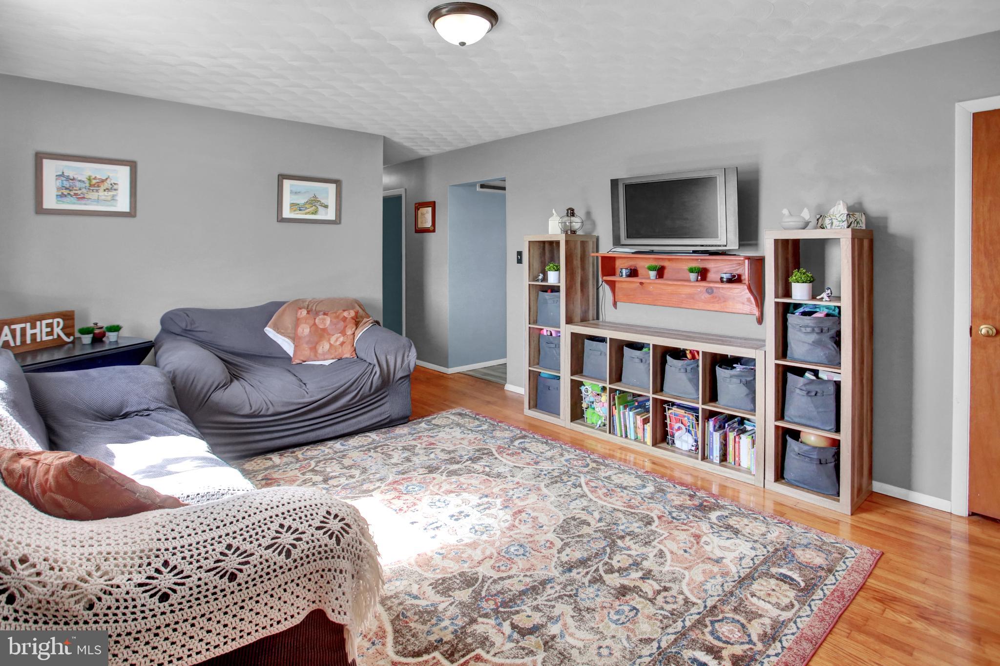 1056 Alexander Spring Road Carlisle, PA 17015 - Photo 4 of 27 Gallery Image 4