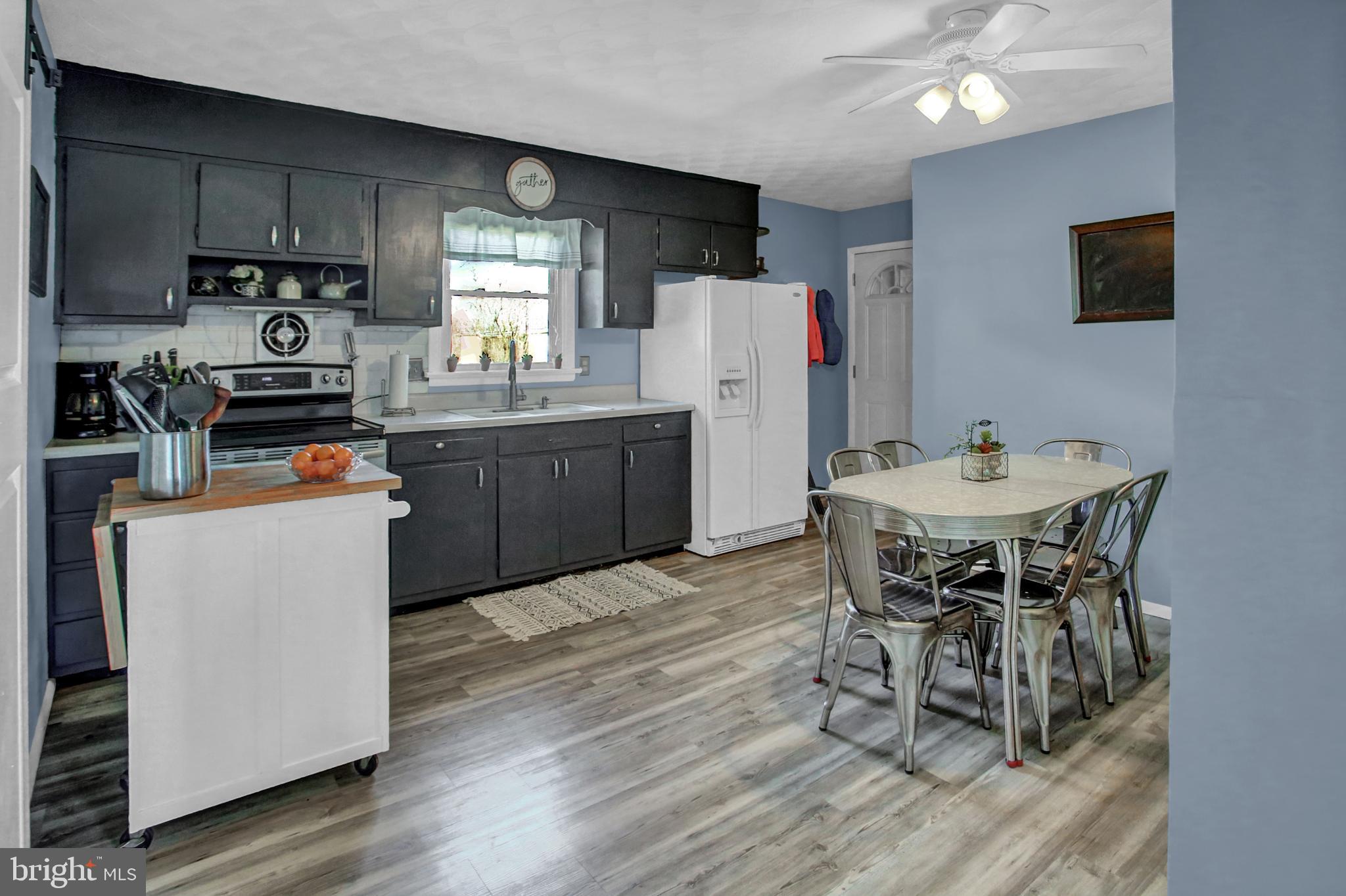 1056 Alexander Spring Road Carlisle, PA 17015 - Photo 9 of 27 Gallery Image 9