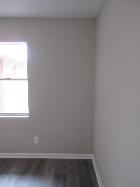 784 Terminal Court, Unit 10 Columbus, GA 31906 - Photo 23 of 26 a view of an empty room and window