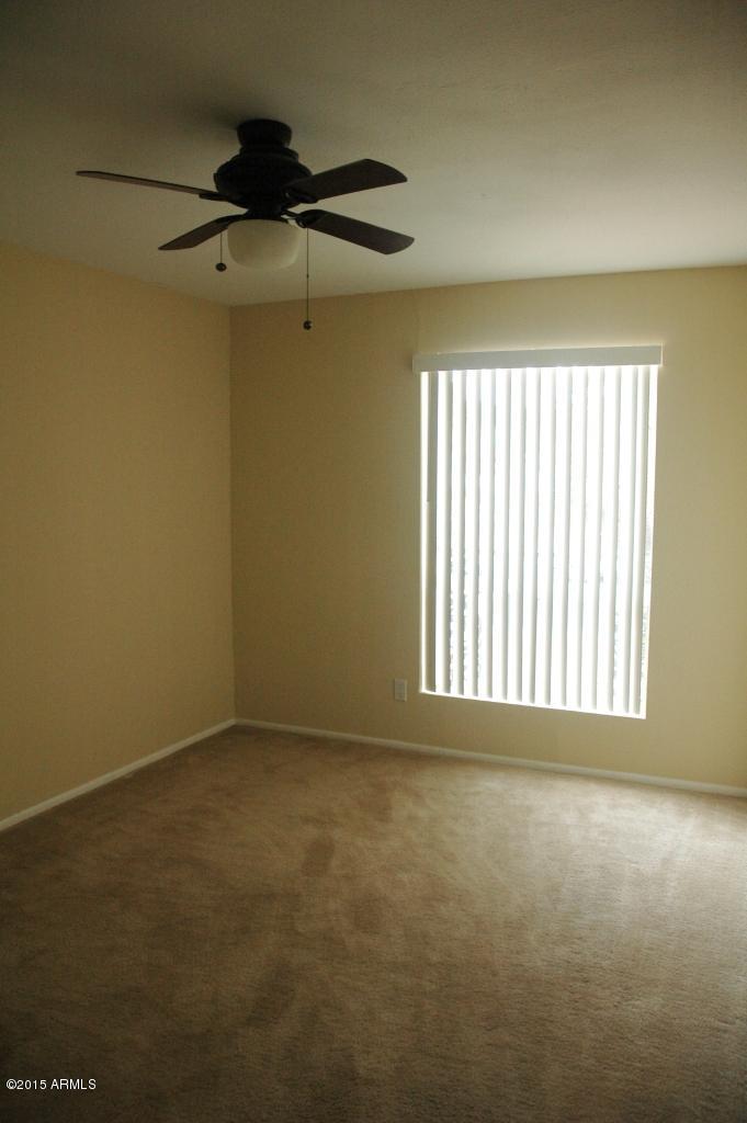 640 East Calavar Road Phoenix, AZ 85022 - Photo 33 of 40 DSC_0742