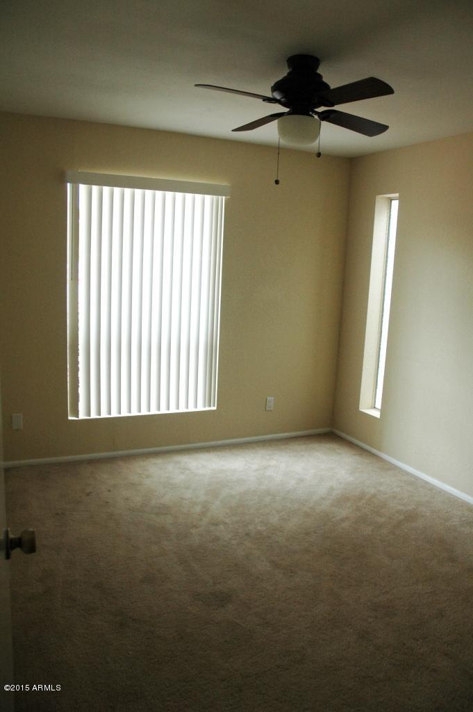 640 East Calavar Road Phoenix, AZ 85022 - Photo 34 of 40 DSC_0743