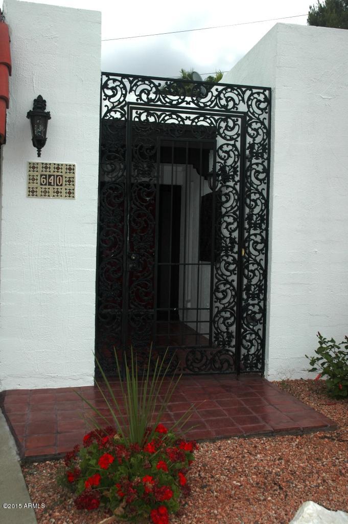 640 East Calavar Road Phoenix, AZ 85022 - Photo 4 of 40 DSC_0754