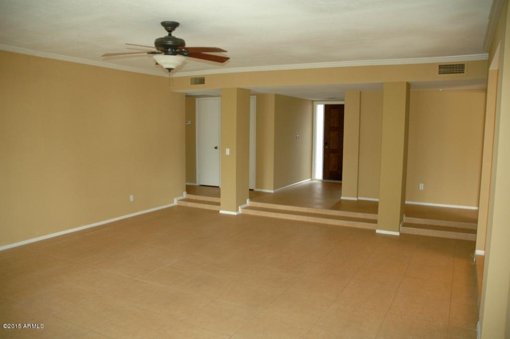 640 East Calavar Road Phoenix, AZ 85022 - Photo 6 of 40 DSC_0734
