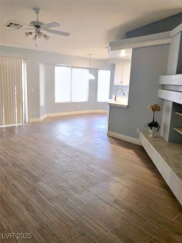 $2,198 | 9560 Summerfest Street, Las Vegas, NV 89123