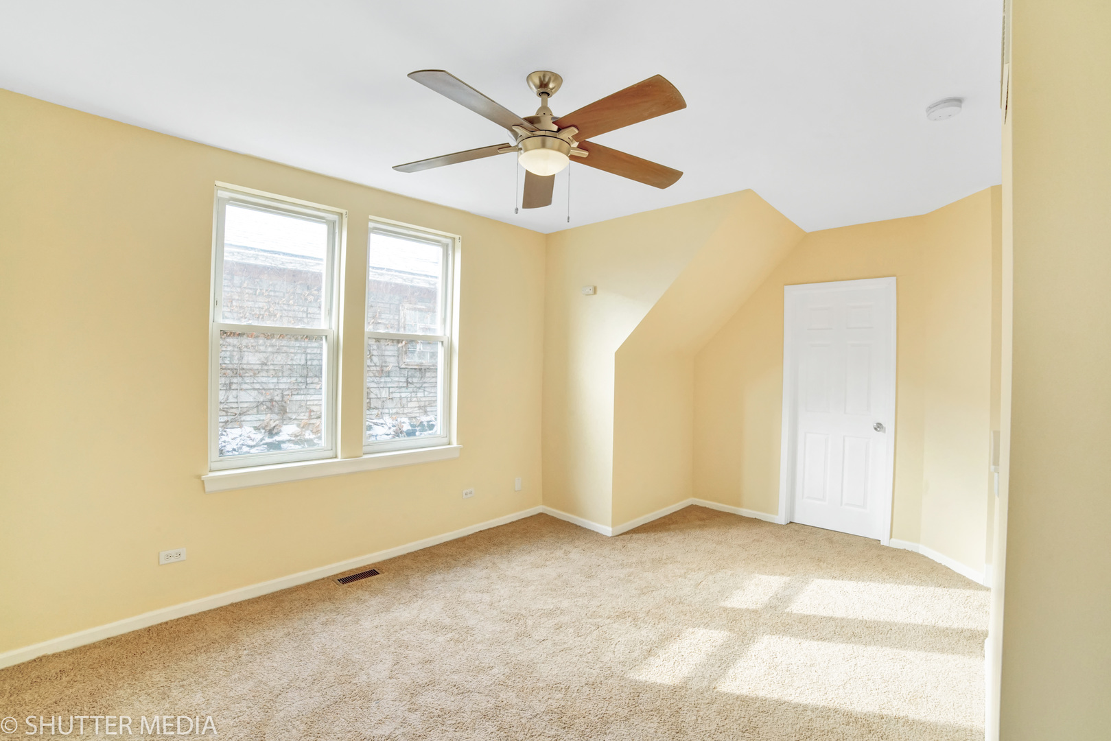10446 South Indiana Avenue Chicago, IL 60628 - Photo 22 of 30