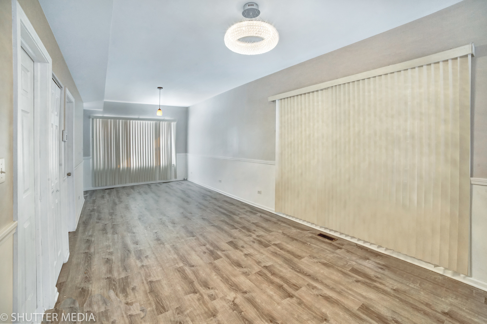 10446 South Indiana Avenue Chicago, IL 60628 - Photo 5 of 30