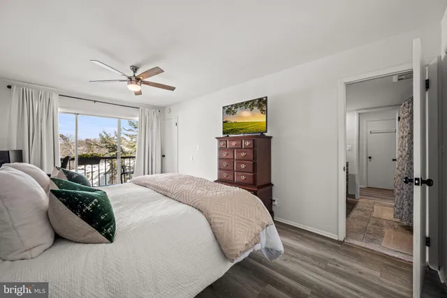 $325,000 | 147 West Kenilworth Circle, Newtown Square, PA 19073