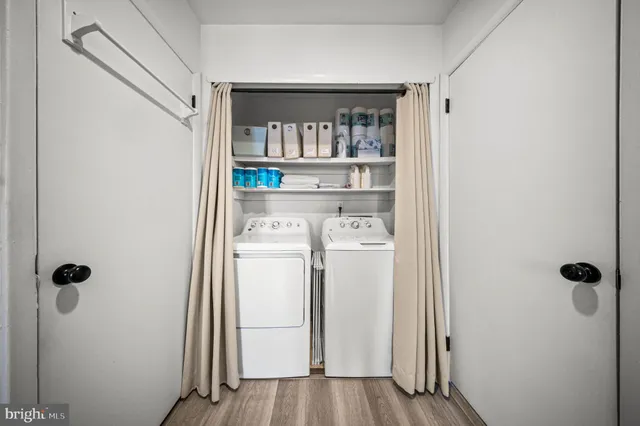 $325,000 | 147 West Kenilworth Circle, Newtown Square, PA 19073